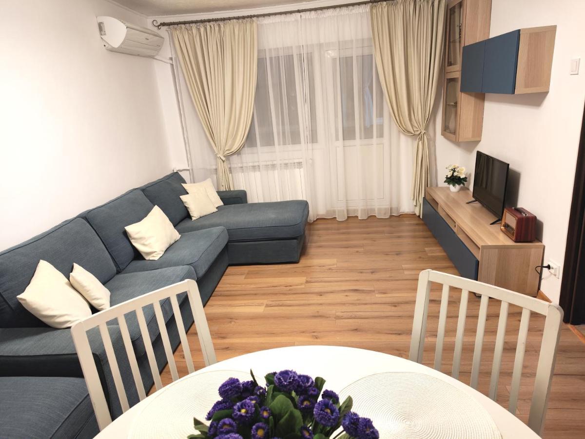 Platinum Apartment - Apartament Cu 3 Camere, 2 Dormitoare, 2 Bai, Bucatarie Complet Utilata, 2 Balcoane Bucarest Exterior foto